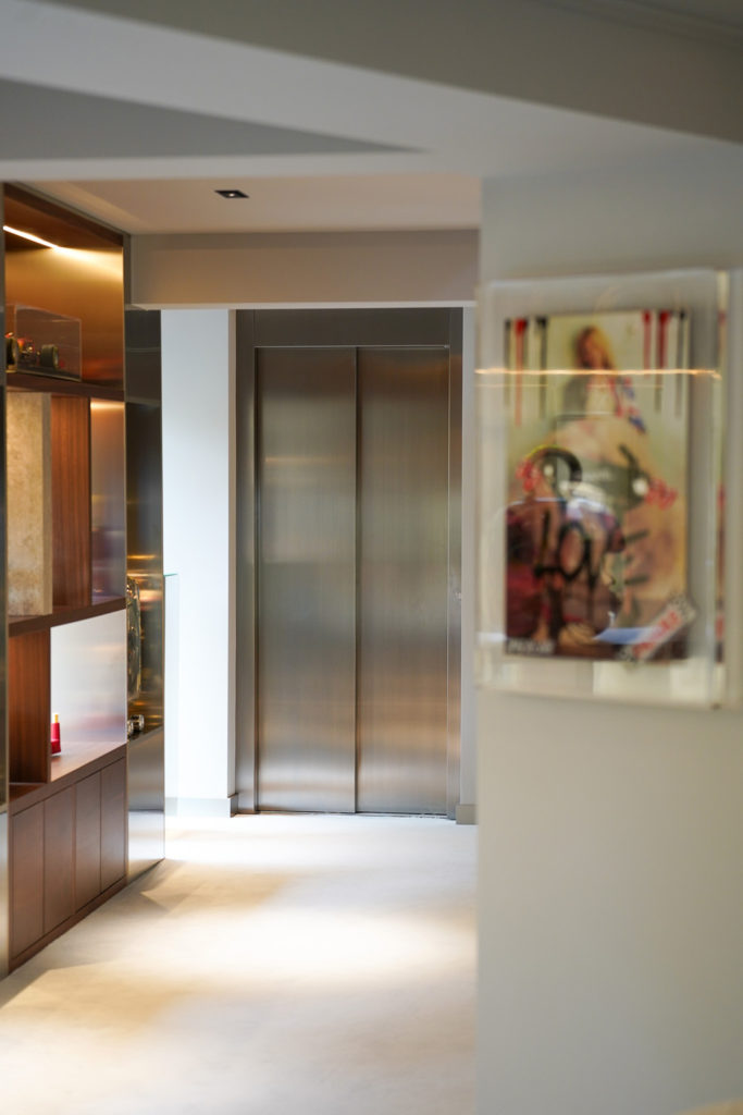 photo Lift Automatic concepteurs d'appareils élévateurs sur mesure sur la Côte d'Azur