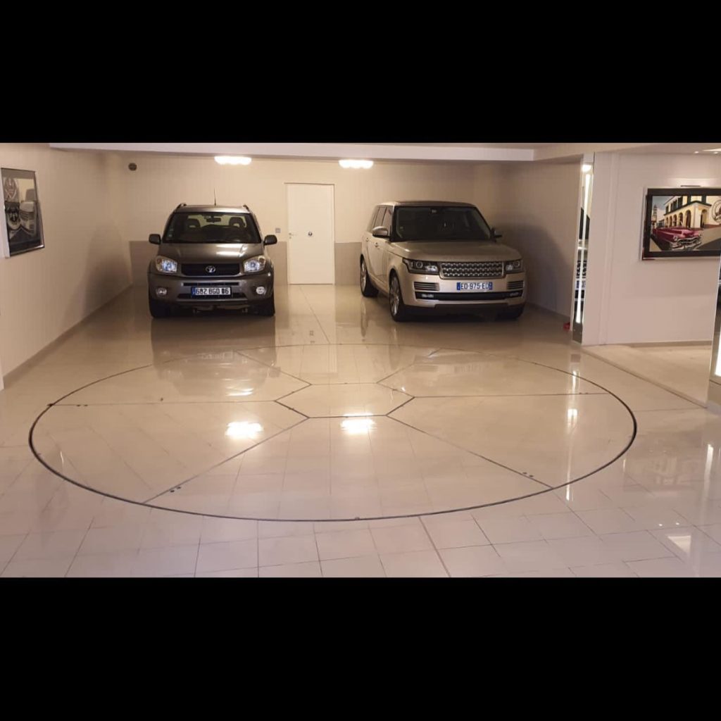 photo Lift Automatic concepteurs d'appareils élévateurs sur mesure sur la Côte d'Azur